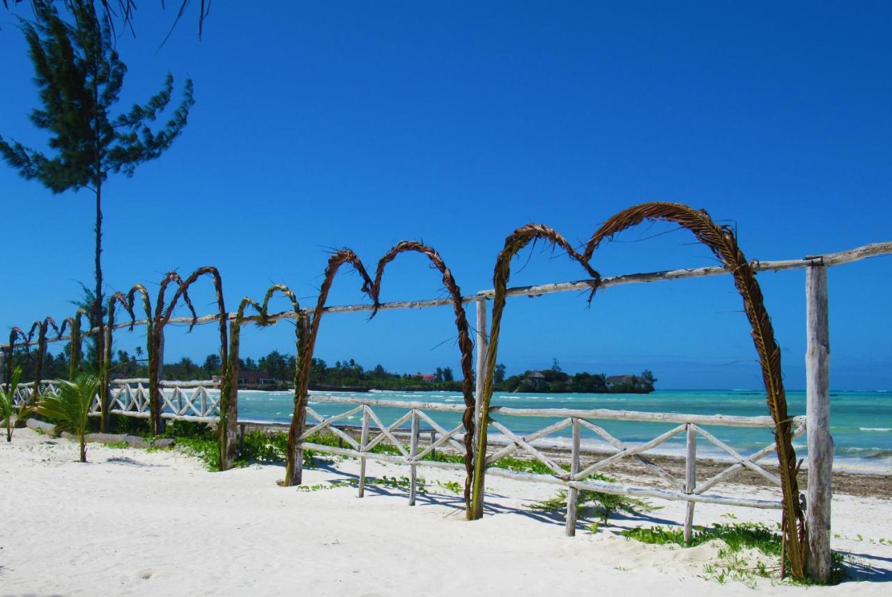 Santa Maria Coral Park Hotel Понгве Екстериор снимка