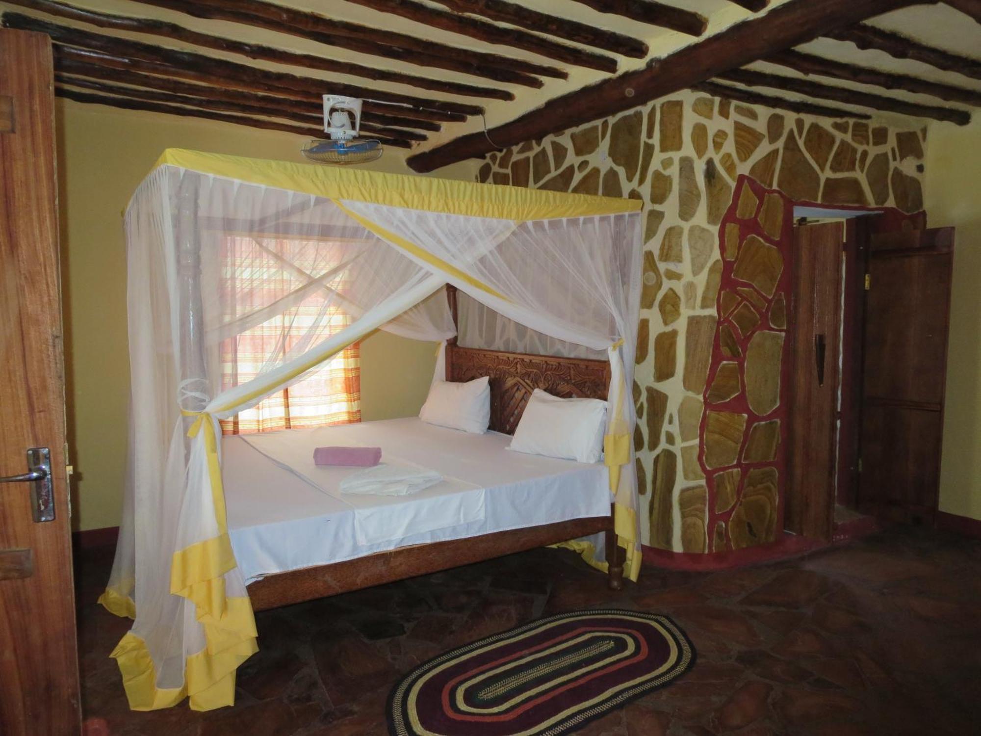 Santa Maria Coral Park Hotel Понгве Екстериор снимка
