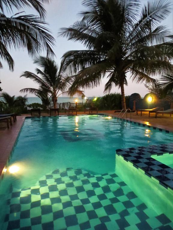 Santa Maria Coral Park Hotel Понгве Екстериор снимка