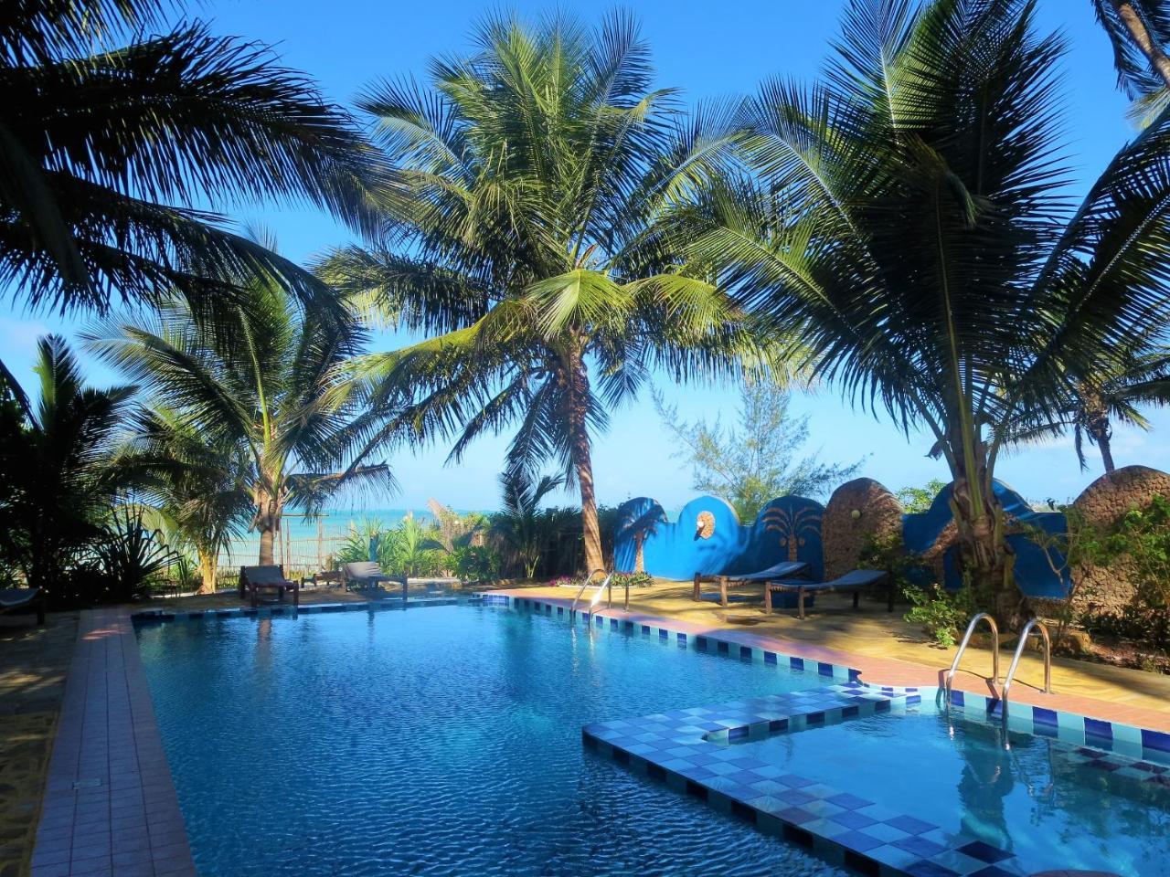 Santa Maria Coral Park Hotel Понгве Екстериор снимка