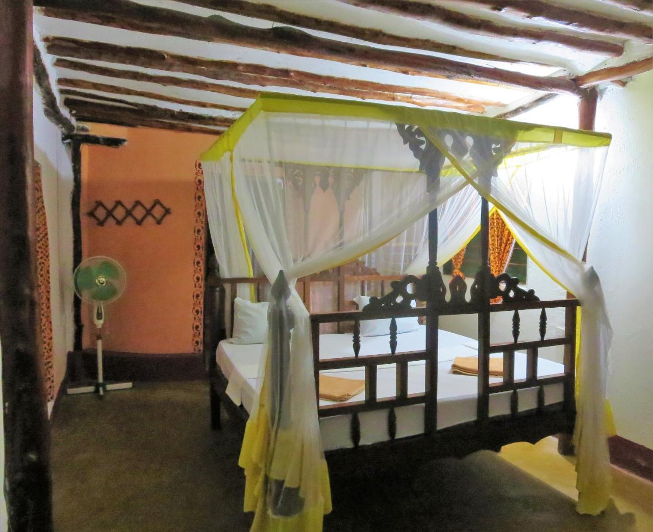 Santa Maria Coral Park Hotel Понгве Екстериор снимка